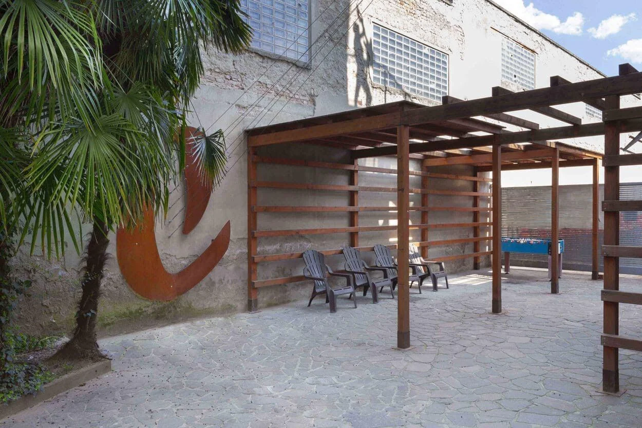 cortile 1